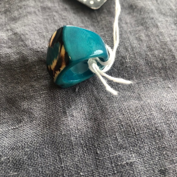 Tagua Ring (size 5.5 US) - Picture 4 of 8